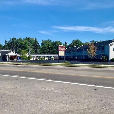 Thumb Heritage Inn Sandusky Экстерьер фото
